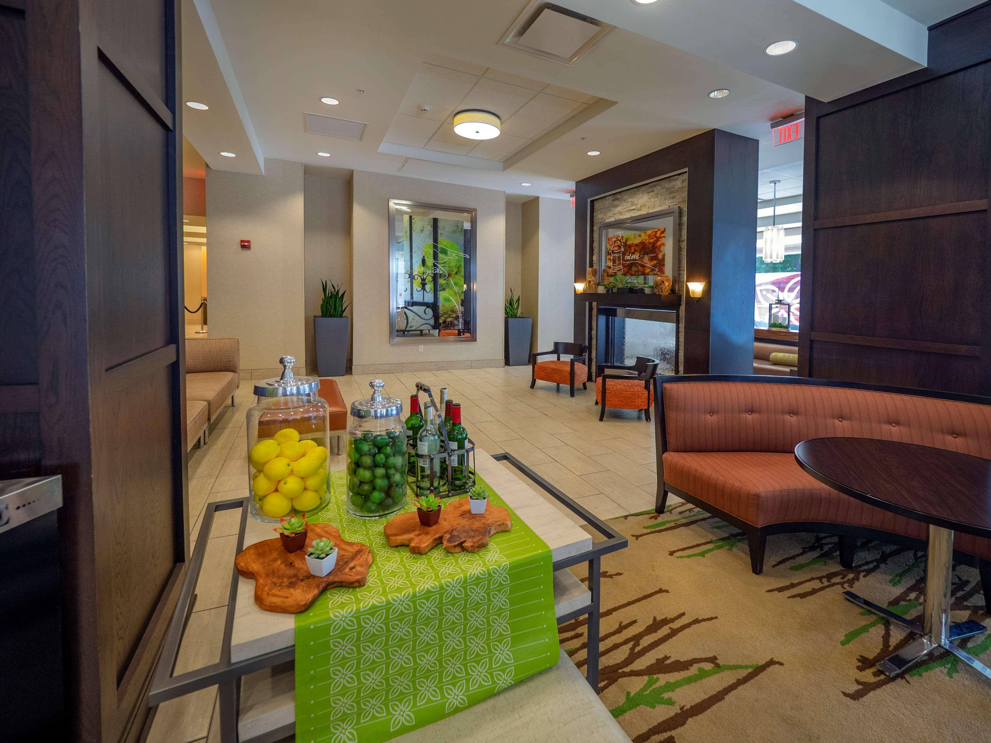 The Hilton Garden Inn Buffalo-Downtown Eksteriør bilde