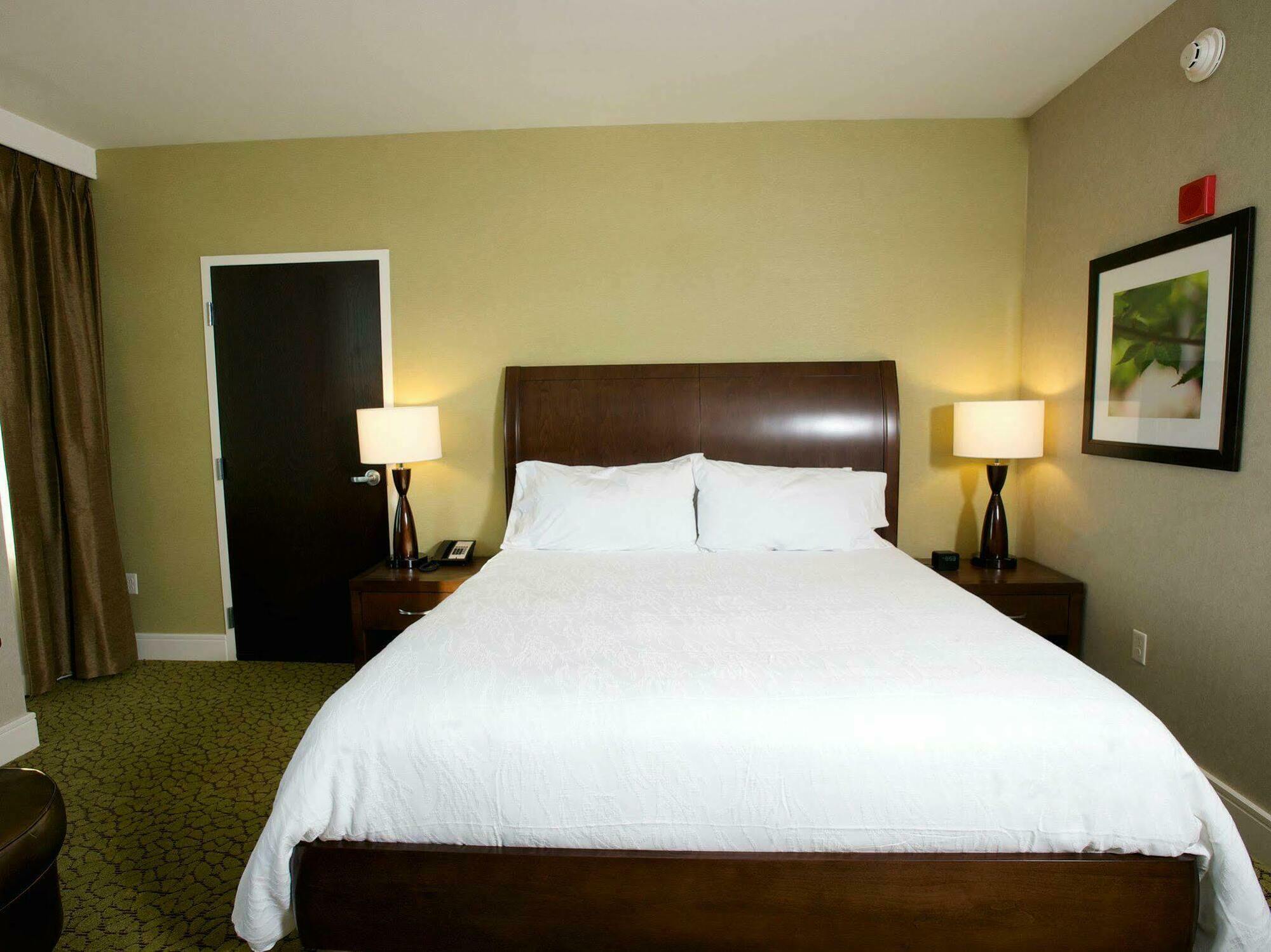 The Hilton Garden Inn Buffalo-Downtown Eksteriør bilde